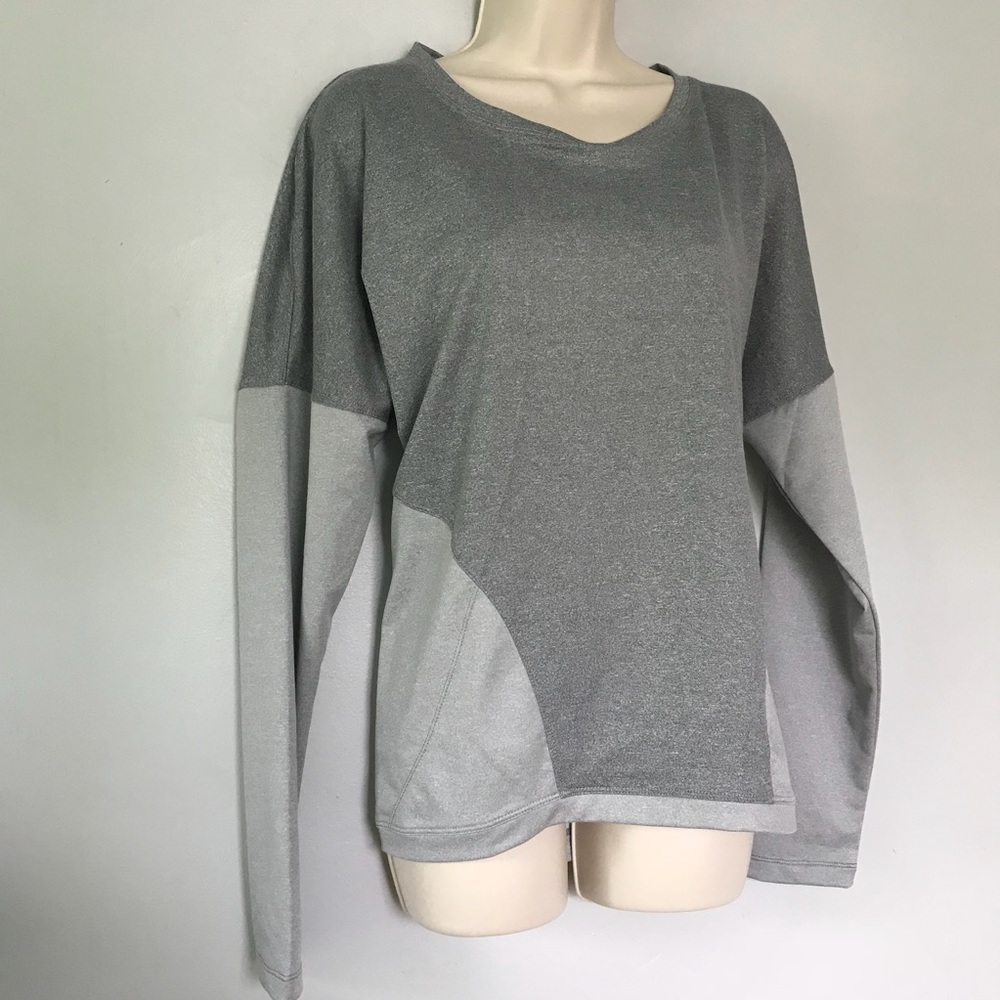 Women’s ZaktiActive Grey Sweatshirt